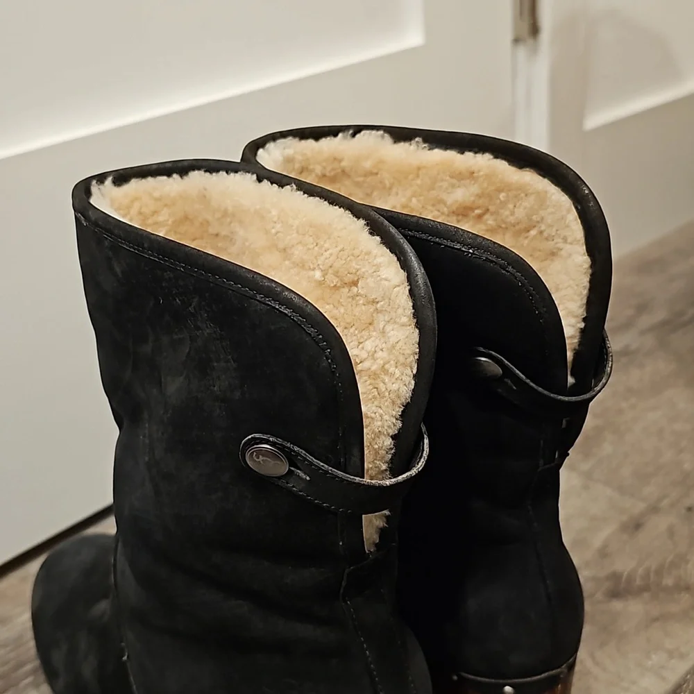 UGG 2-Way Fold Over Ankle Boots Shearling Lined Booties Wooden Heel Clogs Size 8